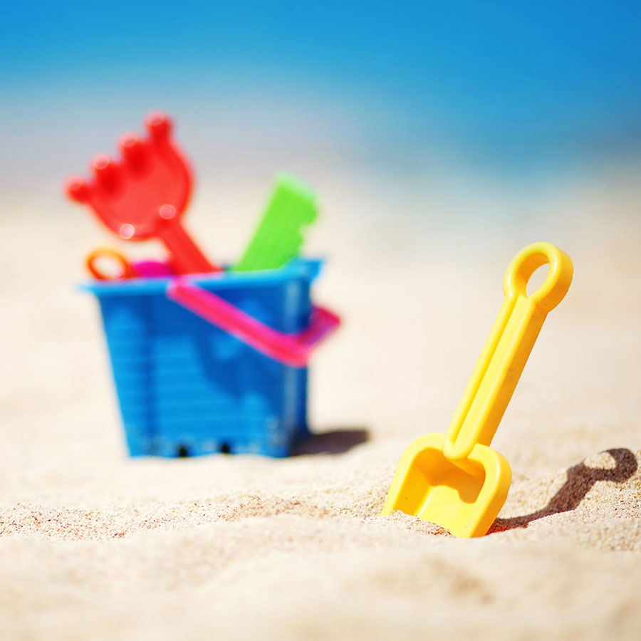 Best Beach Toys • Reviews & Buying Guide