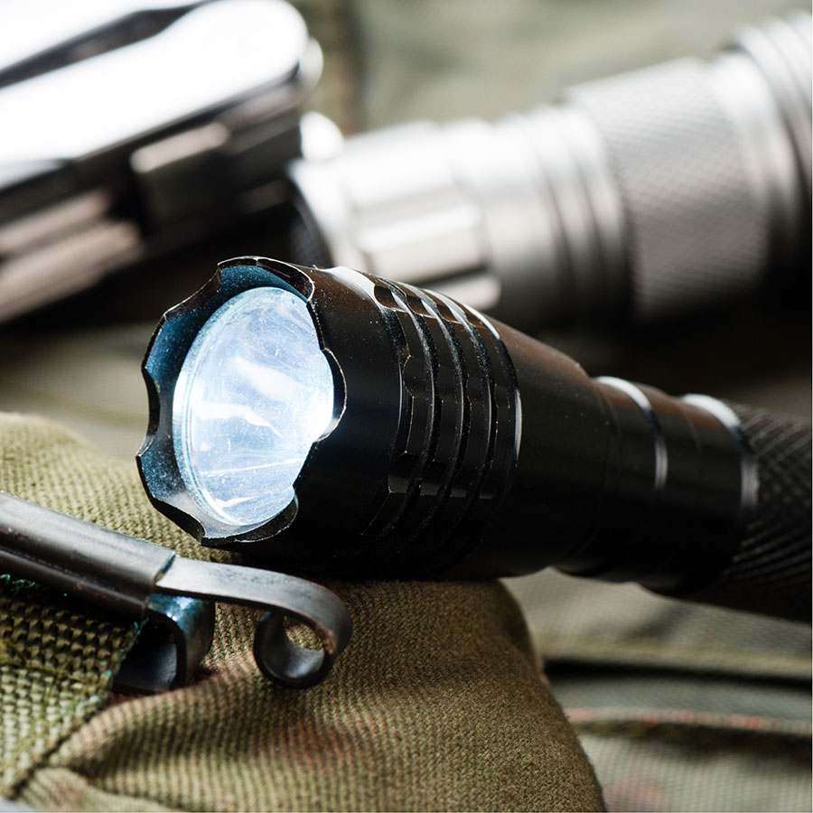 Best Flashlight • Reviews & Buying Guide